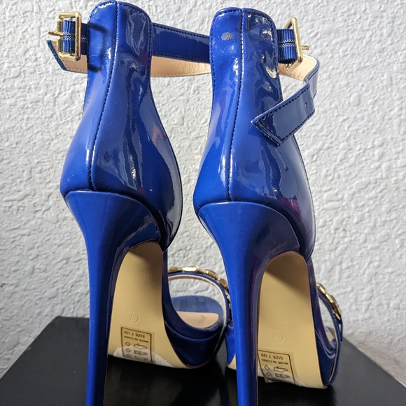 Celina heel, Scene by Shoe Dazzle size 7, Blue - Picture 2 of 3